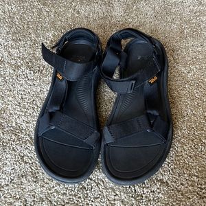 Men’s hurricane Teva